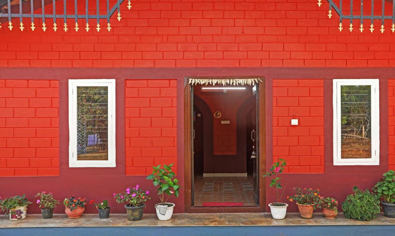 Hotel Allaranda Homestay Madikeri Buitenkant foto